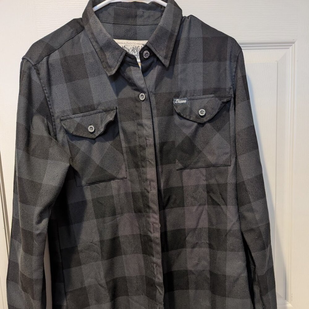 Dixxon Flannel - Women’s Black and Green/Gray Plaid - Large